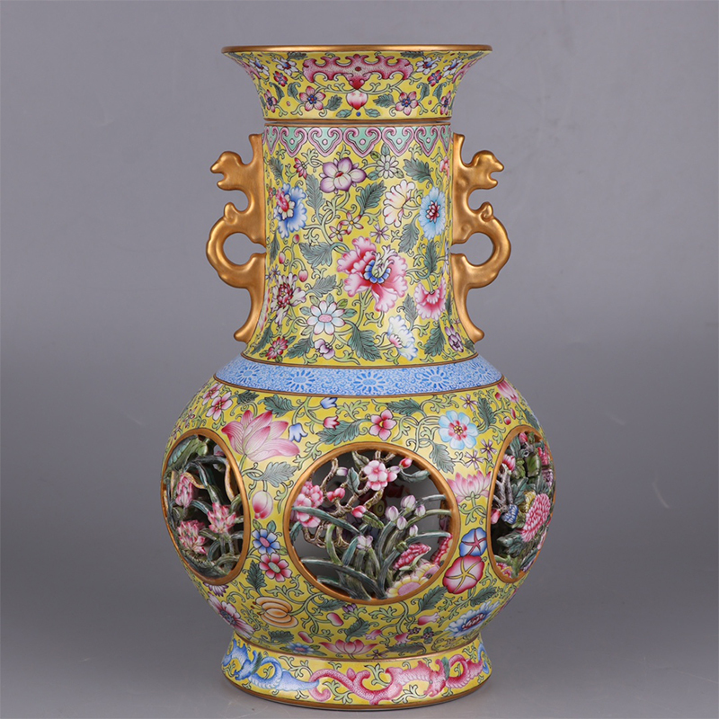 Antique Qing Qianlong Dynasty Ceramic Yellow Ground Heavy Famille Rose Porcelain Vase for Collection