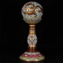 Antique Qing Qianlong Dynasty Ceramic Yellow Ground Heavy Famille Rose Porcelain Vase for Collection