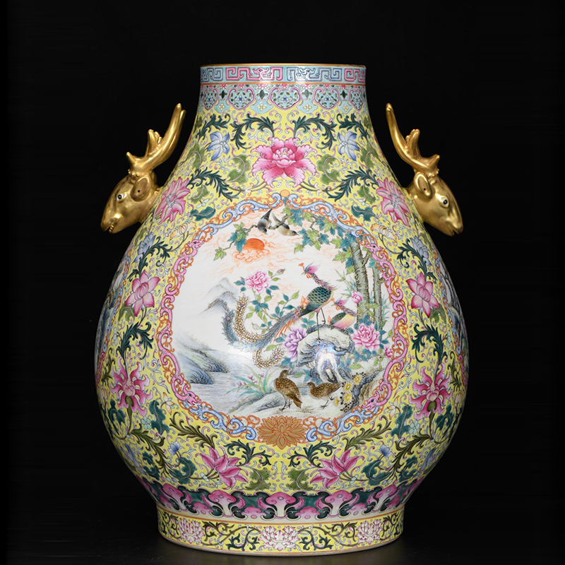Antique Qing Qianlong Dynasty Ceramic Yellow Ground Heavy Famille Rose Porcelain Vase for Collection