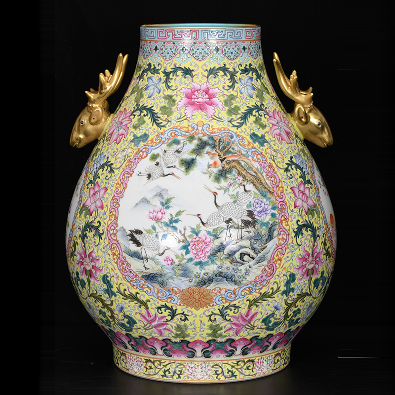 Antique Qing Qianlong Dynasty Ceramic Yellow Ground Heavy Famille Rose Porcelain Vase for Collection