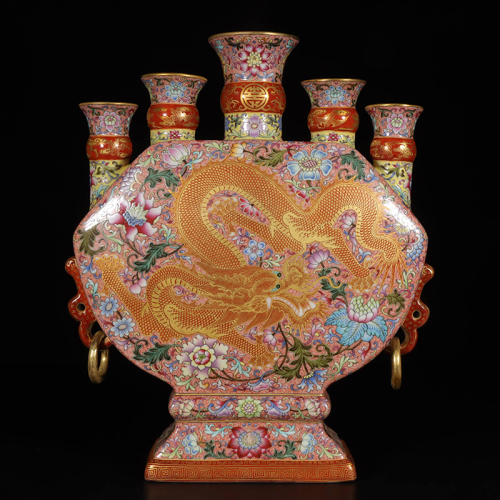 Antique Qing Qianlong Dynasty Ceramic Yellow Ground Heavy Famille Rose Porcelain Vase for Collection