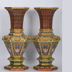 Antique Qing Qianlong Dynasty Ceramic Yellow Ground Heavy Famille Rose Porcelain Vase for Collection