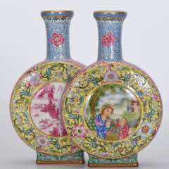 Antique Qing Qianlong Dynasty Ceramic Yellow Ground Heavy Famille Rose Porcelain Vase for Collection