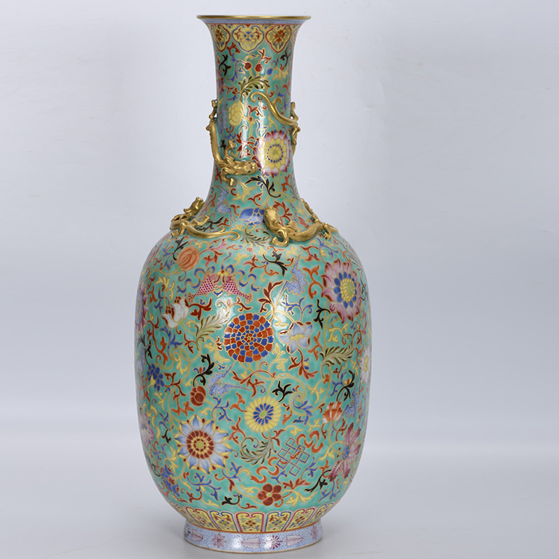 Antique Qing Qianlong Dynasty Ceramic Yellow Ground Heavy Famille Rose Porcelain Vase for Collection