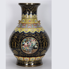 Antique Qing Qianlong Dynasty Ceramic Yellow Ground Heavy Famille Rose Porcelain Vase for Collection