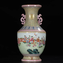 Antique Qing Qianlong Dynasty Ceramic Yellow Ground Heavy Famille Rose Porcelain Vase for Collection