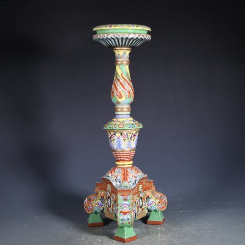 Antique Qing Qianlong Dynasty Ceramic Yellow Ground Heavy Famille Rose Porcelain Vase for Collection