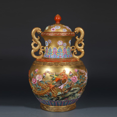 Antique Qing Qianlong Dynasty Ceramic Yellow Ground Heavy Famille Rose Porcelain Vase for Collection