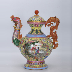 Antique Qing Qianlong Dynasty Ceramic Yellow Ground Heavy Famille Rose Porcelain Vase for Collection