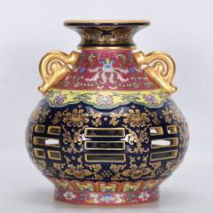 Antique Qing Qianlong Dynasty Ceramic Yellow Ground Heavy Famille Rose Porcelain Vase for Collection