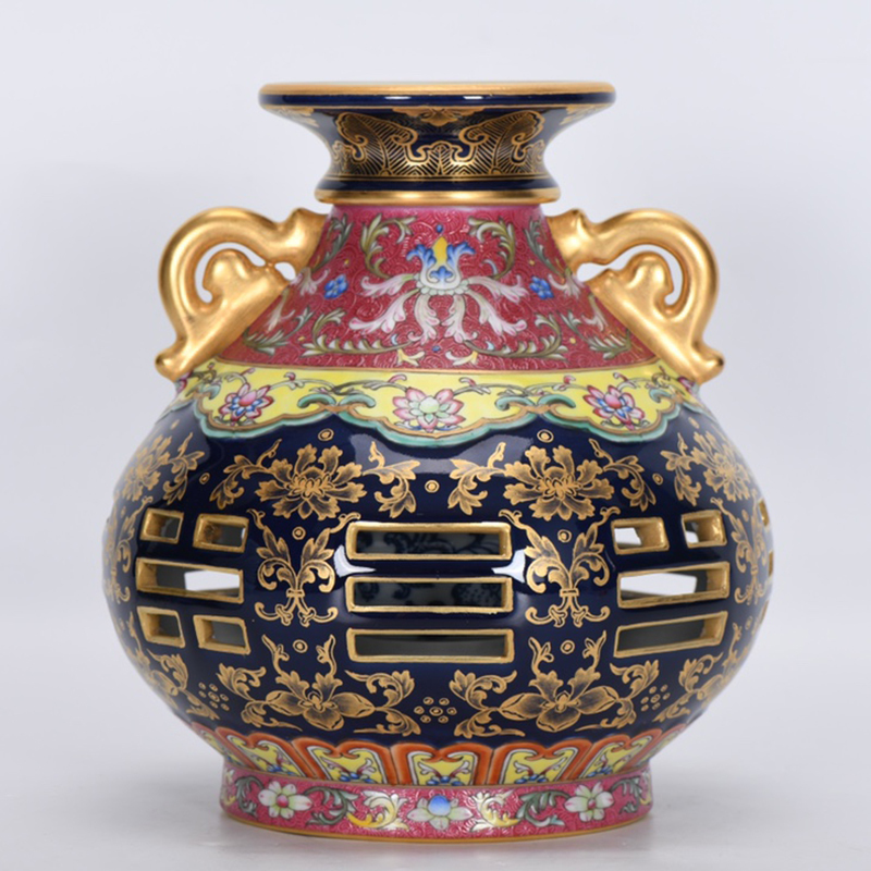Antique Qing Qianlong Dynasty Ceramic Yellow Ground Heavy Famille Rose Porcelain Vase for Collection
