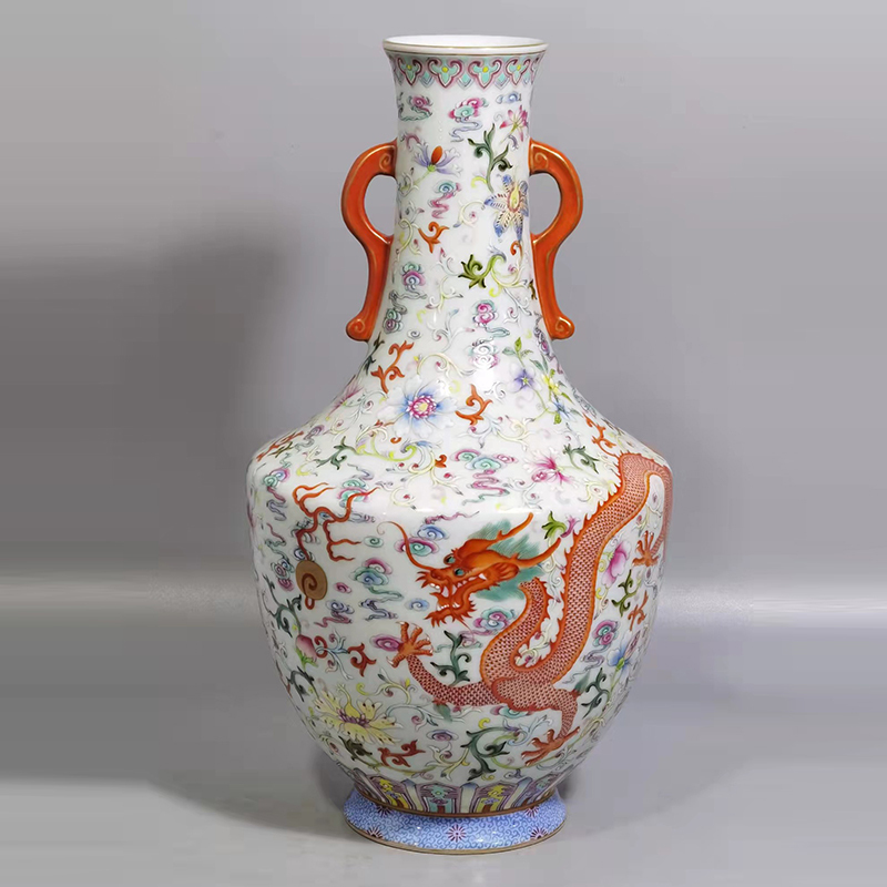 Antique Qing Qianlong Dynasty Ceramic Yellow Ground Heavy Famille Rose Porcelain Vase for Collection