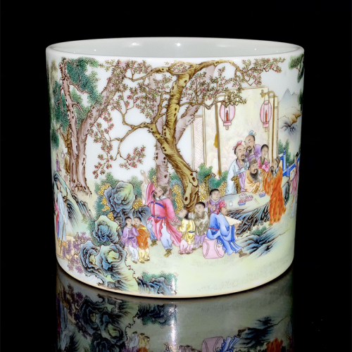 Antique Qing Qianlong Dynasty Ceramic Yellow Ground Heavy Famille Rose Porcelain Vase for Collection