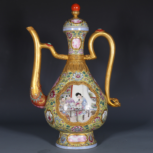 Antique Qing Qianlong Dynasty Ceramic Yellow Ground Heavy Famille Rose Porcelain Vase for Collection