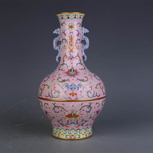 Antique Qing Qianlong Dynasty Ceramic Yellow Ground Heavy Famille Rose Porcelain Vase for Collection