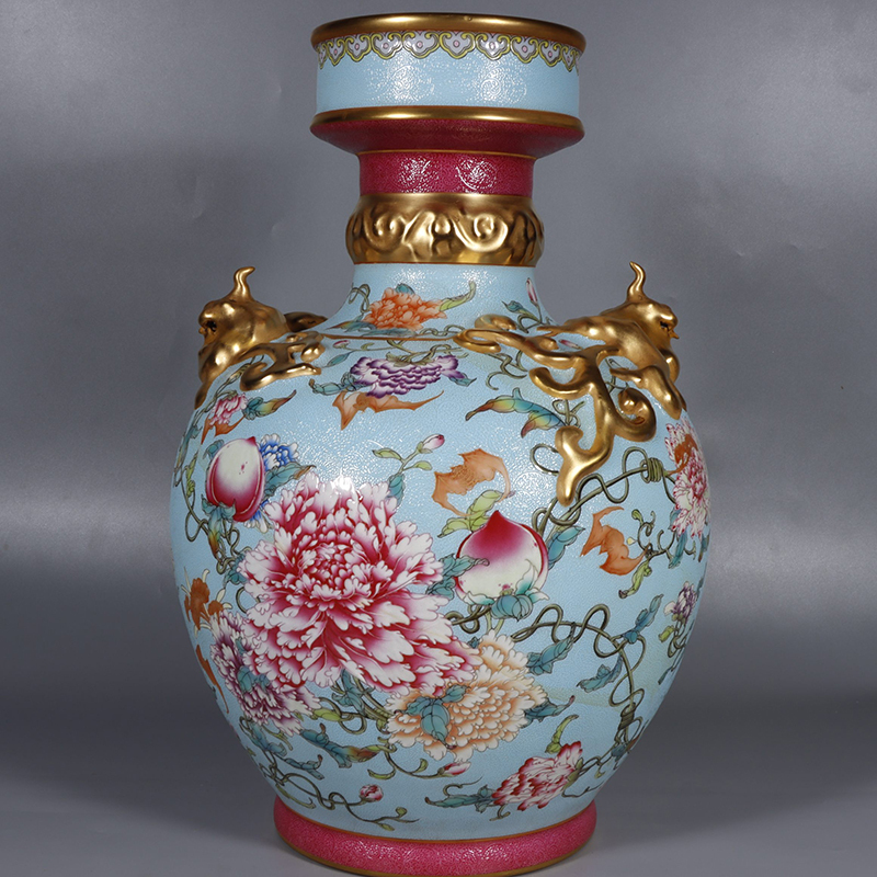 Antique Qing Qianlong Dynasty Ceramic Yellow Ground Heavy Famille Rose Porcelain Vase for Collection