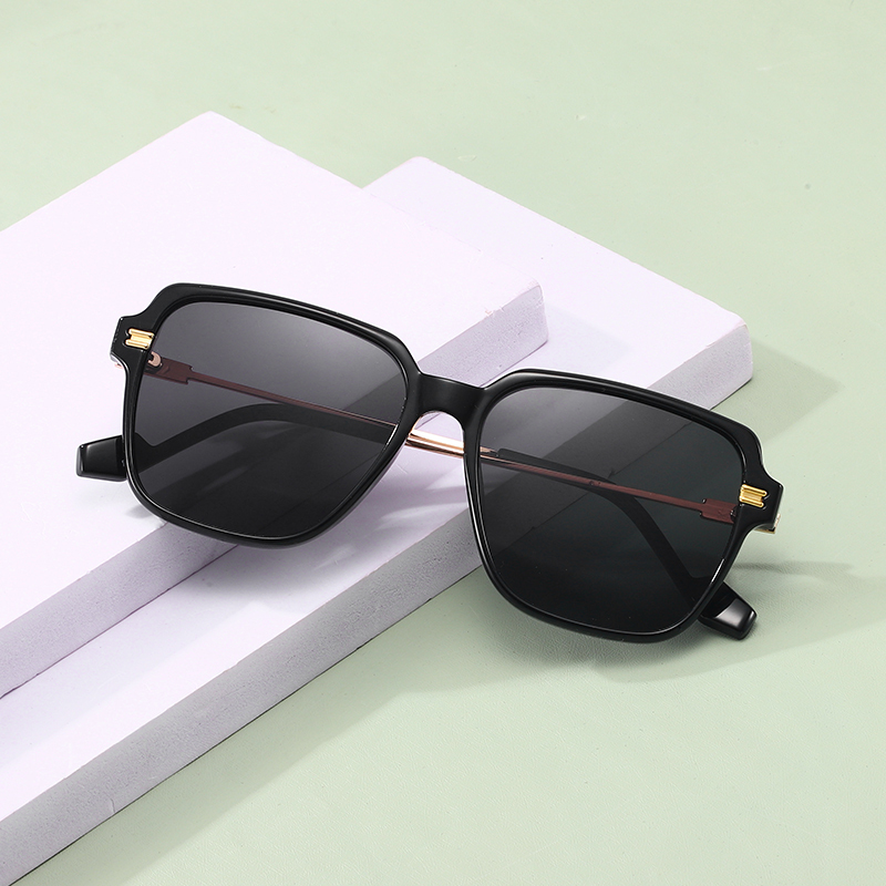 Summer new fashion products factory wholesale thin women and men sunglasses