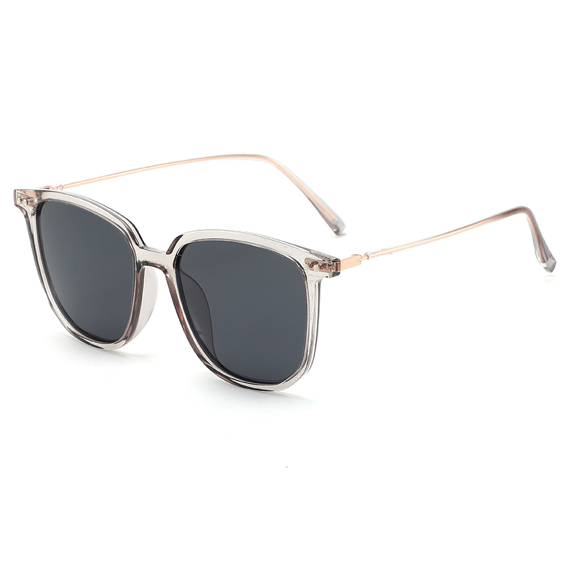 Hot selling new arrival TR90 metal custom logo driving eyeglasses sunglasses wholesale women