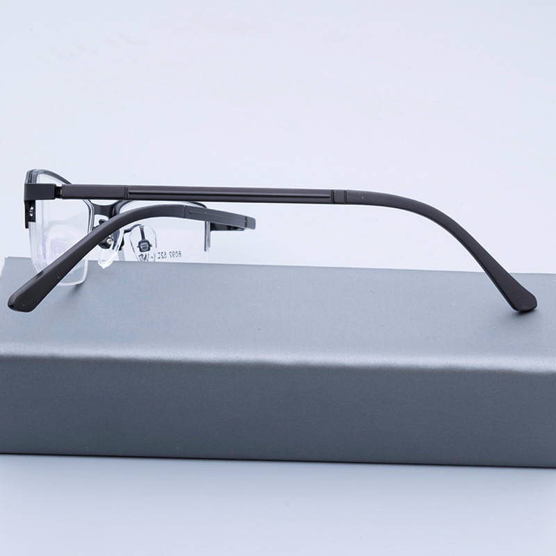 Wholesale high quality women and men marco de los lentes half frame metal optical frame