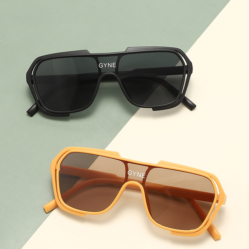 New children fashion wear sunglasses travel sunshade sunglasses super cool frame sunscreen glasses
