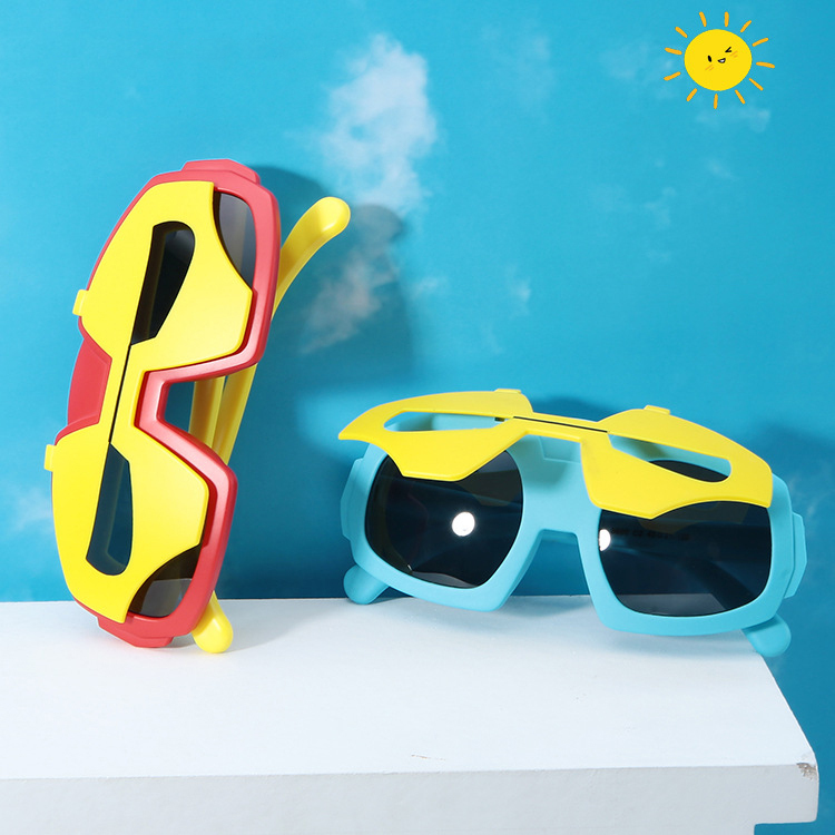 New children's polarized sunglasses boys and girls cartoon soft silicone sunscreen sunglasses Iron Man kids glasses