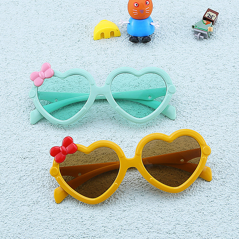 Fashion children's sunglasses girls boys UV protection sun protection love sunglasses manufacturers wholesale glasses