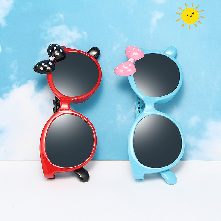 Summer new girl's cute sunglasses with bow Baby personality cartoon sunglasses travel sunshade glasses