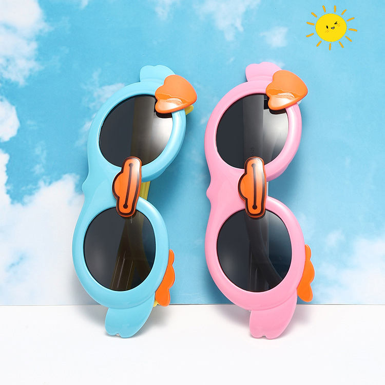 New cut edge sunglasses female net red street stall sunglasses UV protection ladies sunglasses wholesale