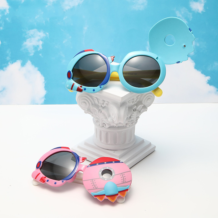 Fashion polarizing Flip sunglasses UV-proof polarizing sunglasses for girls Cartoon boys Baby sunglasses silicone