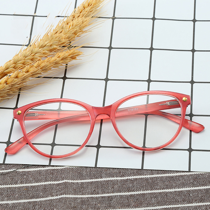 Fashion Reading Glasses Women Round Frame Comfortable Simple Reading Glasses Hyperscope HD Resin