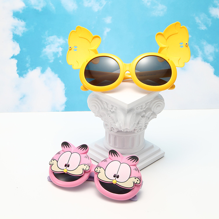 Children's sunglasses 2023 new UV protection cartoon baby Garfield Boy sunglasses Fashion trend sunglasses