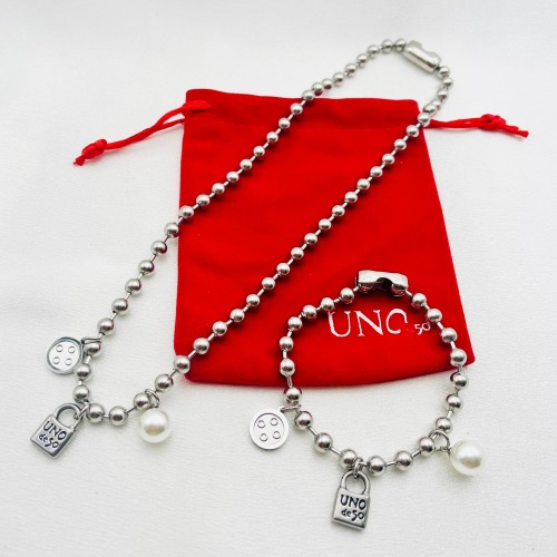 UNS577A