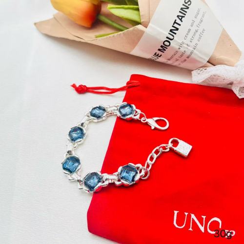 UNB571D-B