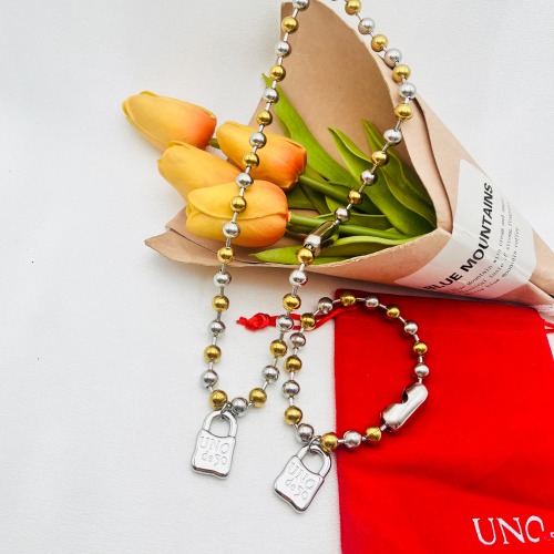 UNS596B