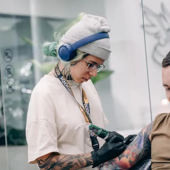 Valeria Sanchez - DKLAB Pro Team Tattoo Artist