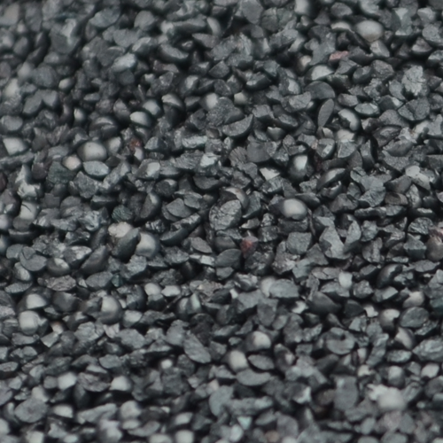 Effect of shape and surface quality of steel grit particles