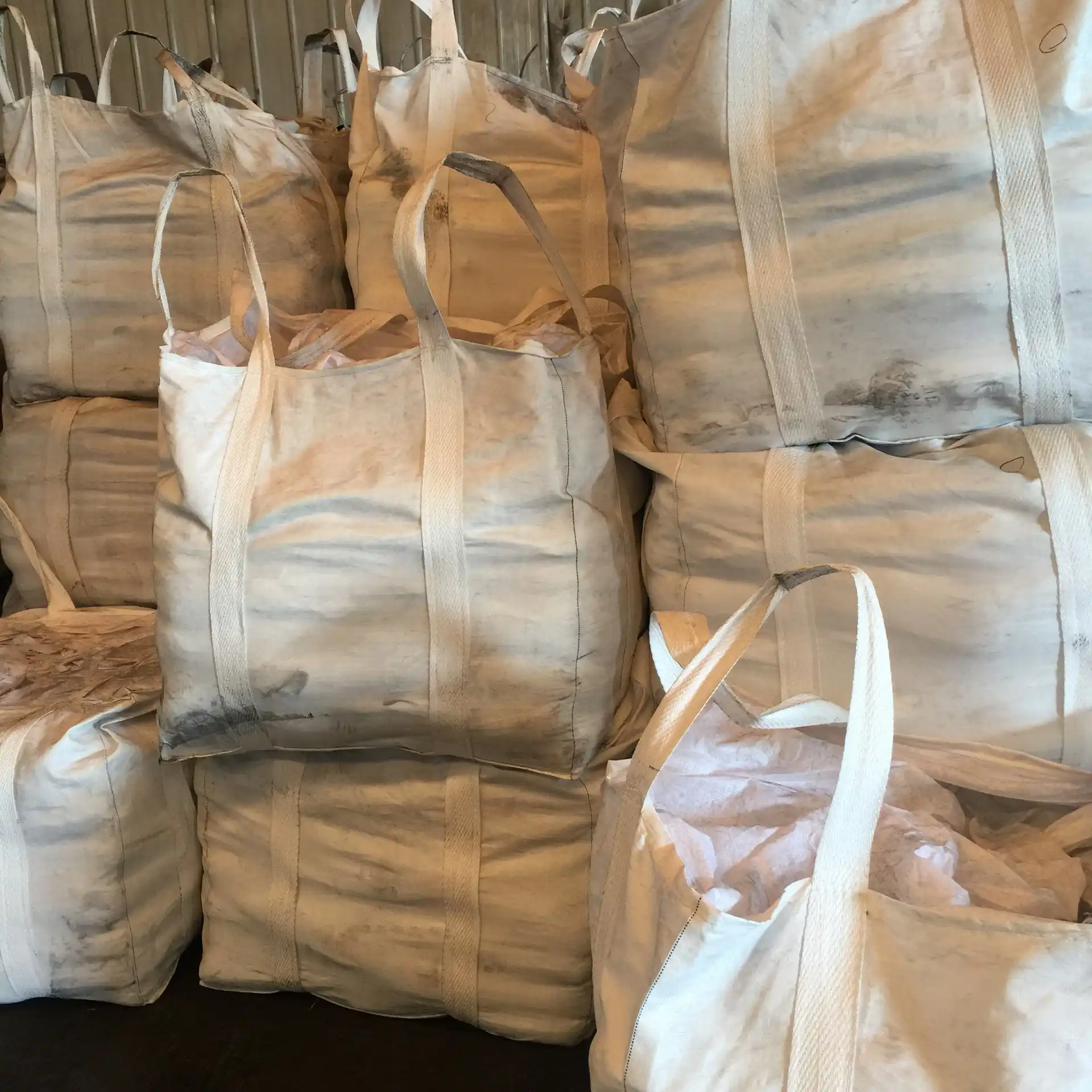 How to solve the dust residue of steel shot and steel grit on the workpiece