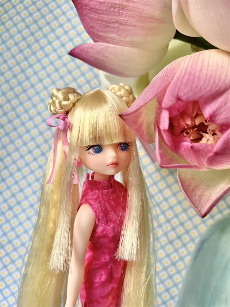 preserves limited blommor 1/6 pvc doll pre-order