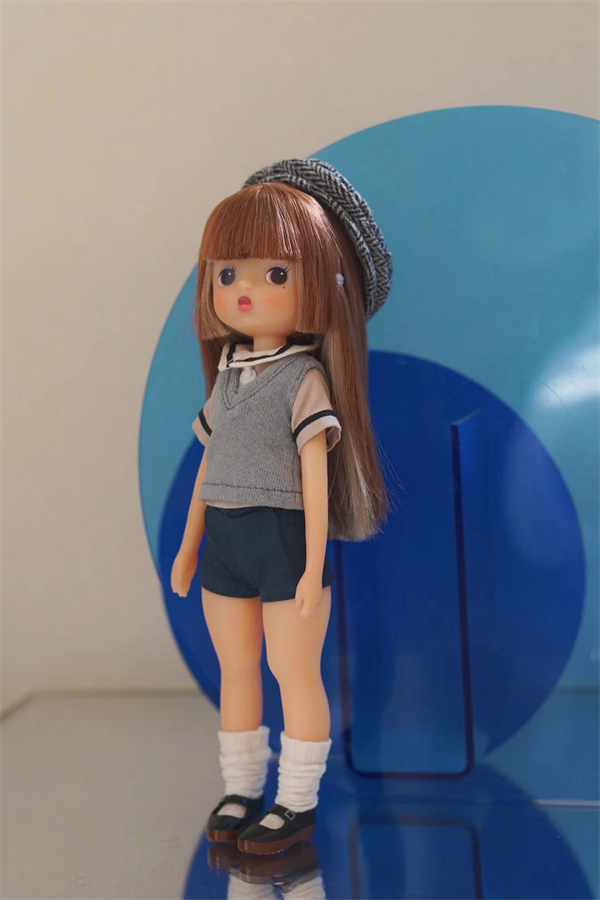 Eggydoll STOCK limited student pvcdol 1/6
