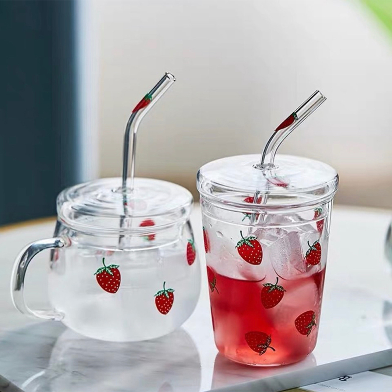 300ML Kawaii Strawberry Glass Cup With Straw