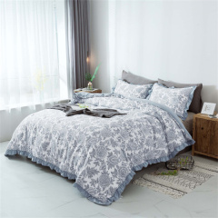 Delight Trim Bordering Design Quilted Comforter Set 22KC0006