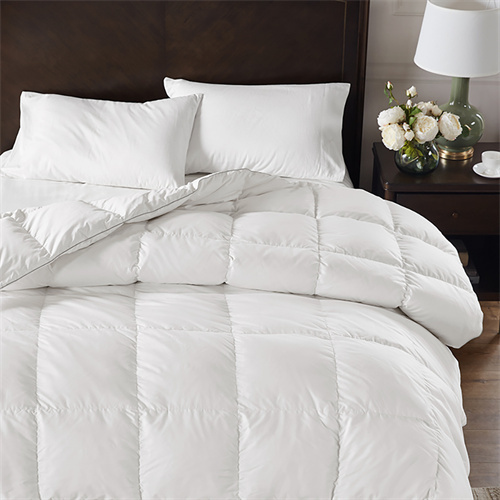 Delight Down-Feather Comforter 22KD3003