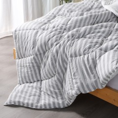 Delighthome Fashion Goose Feathers Down Comforter Set 22KC0035