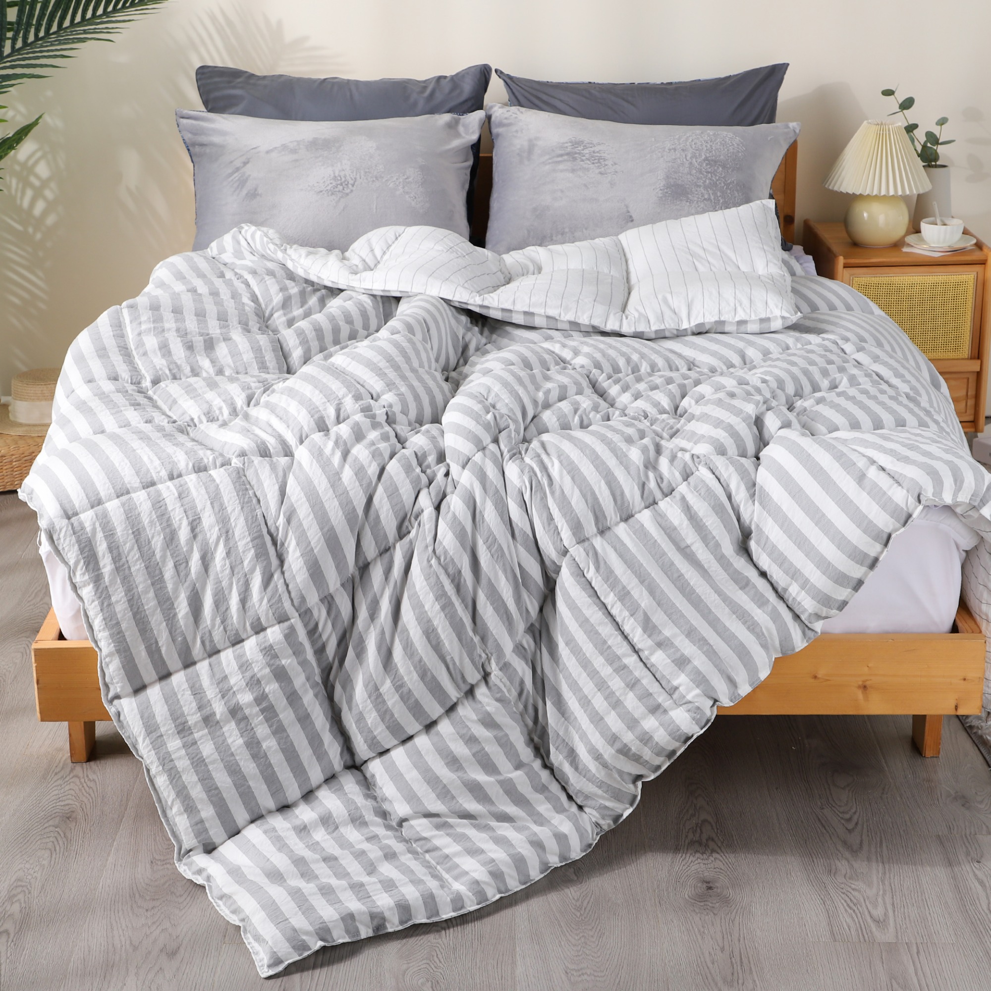 Delighthome Fashion Goose Feathers Down Comforter Set 22KC0035