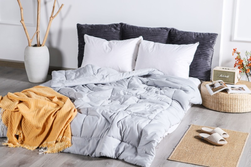 Delighthome Cozy Silver Grey Comforter Sets 22KC0019