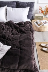 Delighthome Nostalgic Dark Brown Comforter Sets 22KC0021