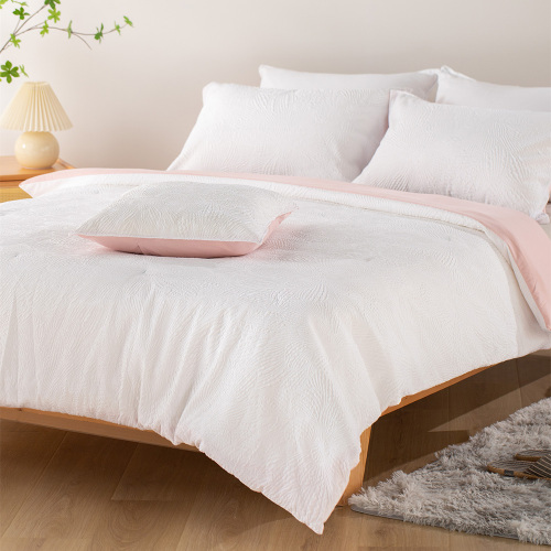 Delight Home seersucker comforter set