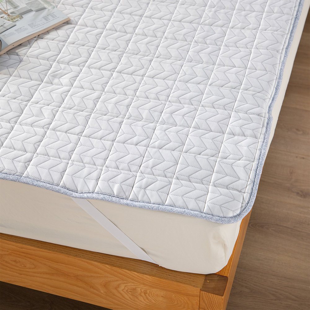 Delight Home Mattress Pad