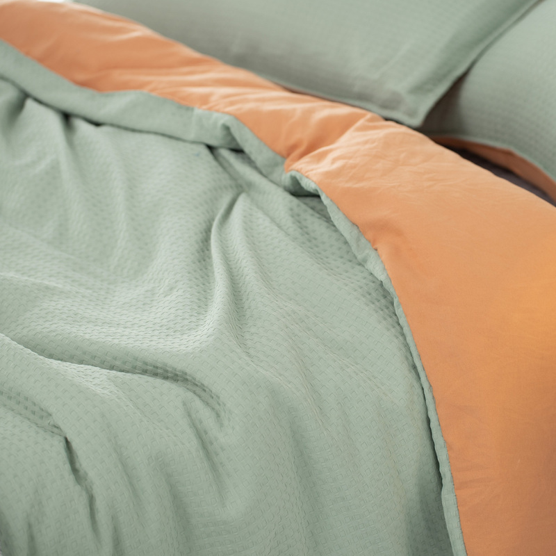Delight Home Waffle comforter