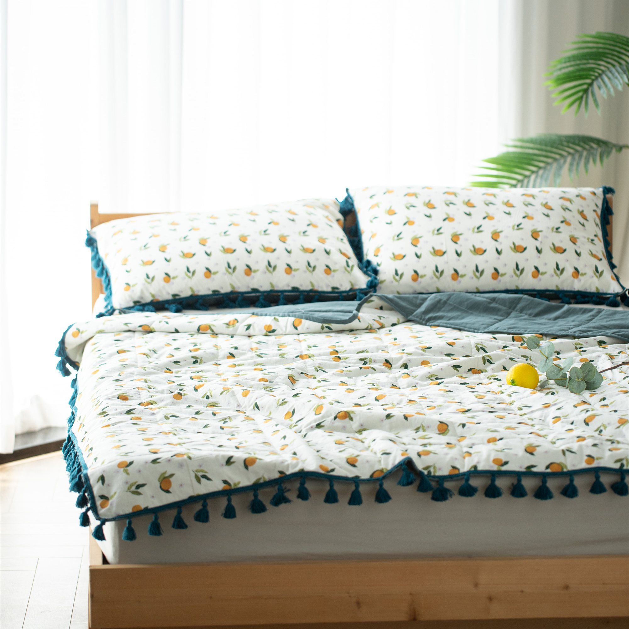 Delight Home cotton print quilt set